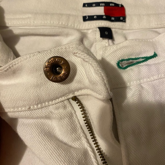 Tommy Jeans - Picture 3 of 6